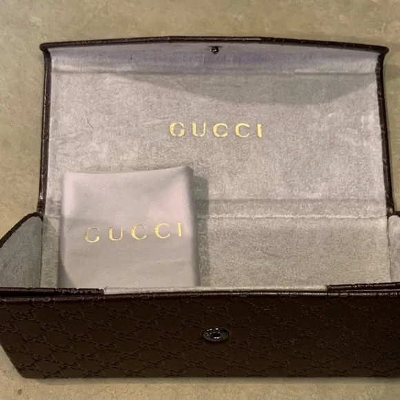 Gucci Sunglass Case - Picture 2 of 5